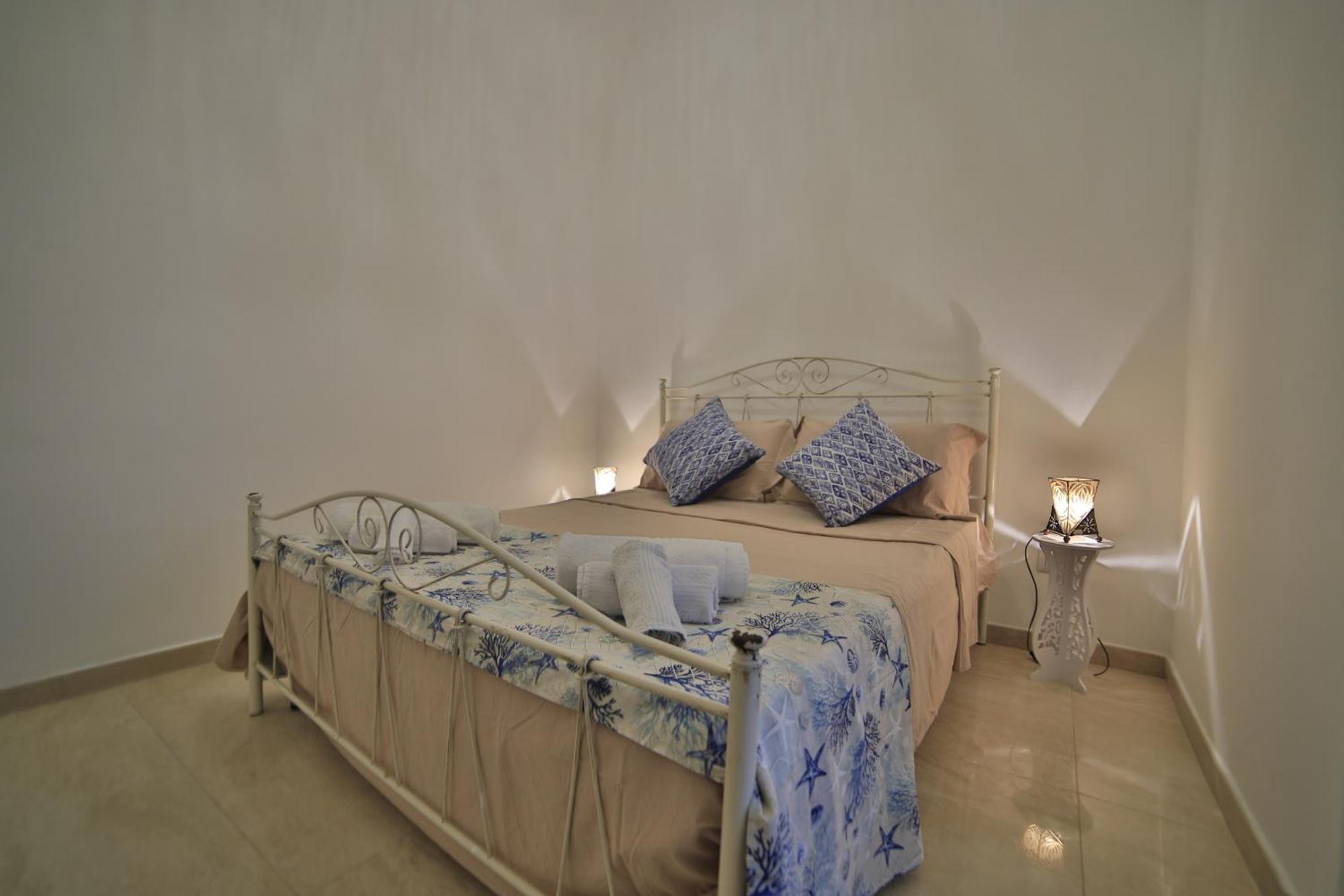 La Casa Di Titty Villa กัลลีโปลี ภายนอก รูปภาพ